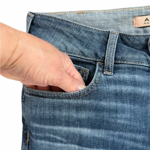 Ariat Women's Arrow Fit Perfect Rise Lili Boot Cut Jeans Size 29 - Picture 5 of 12